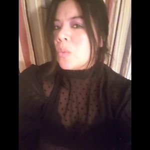 Meet your Posher, Luz